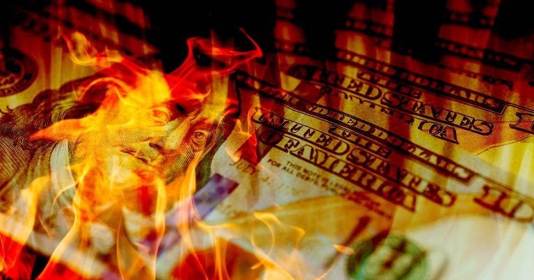 US Economy Faces Crisis as Liquidity Dries Up and Household Debt Soars Crosses $17 Trillion.